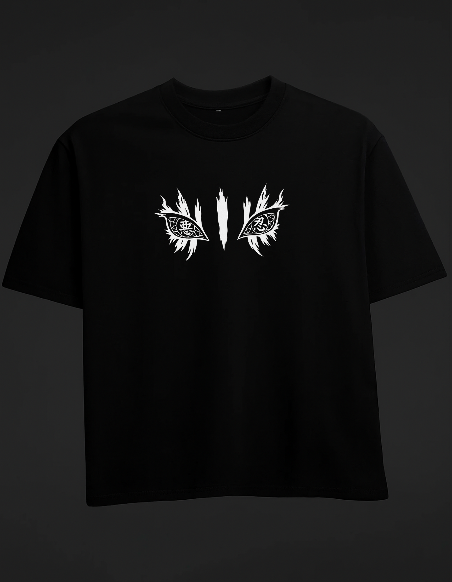 AKAZA OVERSIZED T-SHIRT